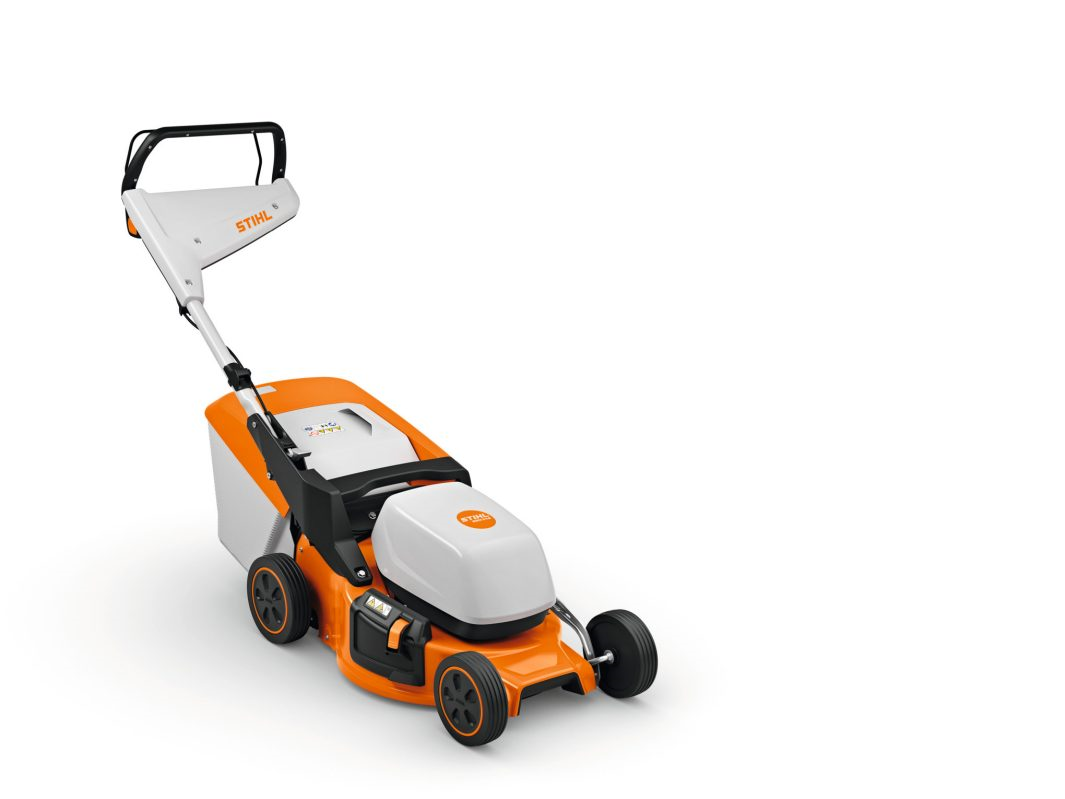 STIHL Kosiarka akumulatorowa RMA 248 AK20+AL101 | 2024 - Wielofunkcyjność i regulacja wysokości koszenia