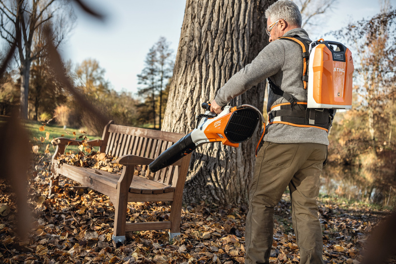 Stihl Dmuchawa akumulatorowa BGA 200 [36 V] z systemem AP. 3-stopn. regulacja mocy, funkcja Boost