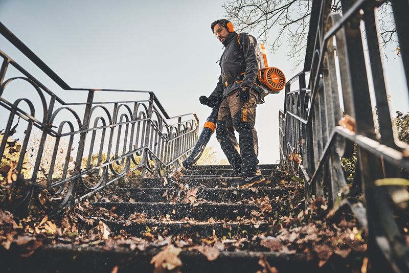 STIHL BGA 300, bez akumulatora i ładowarki 4 poziomy mocy