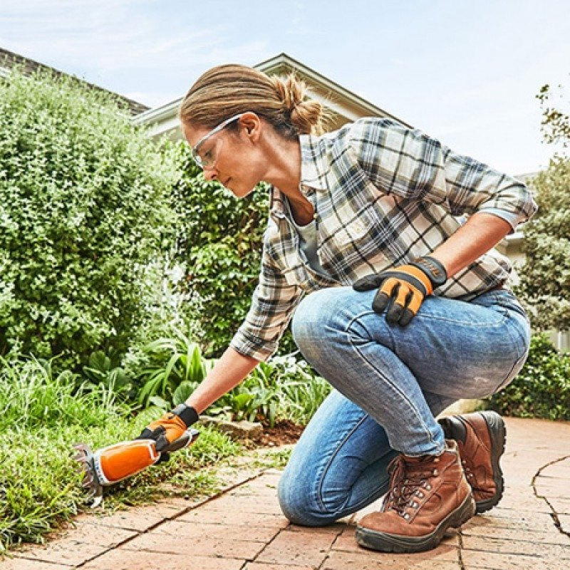 STIHL Nożyce do krzewów HSA 26 (Akumulator + Ładowarka) Zestaw z wysięgnikiem