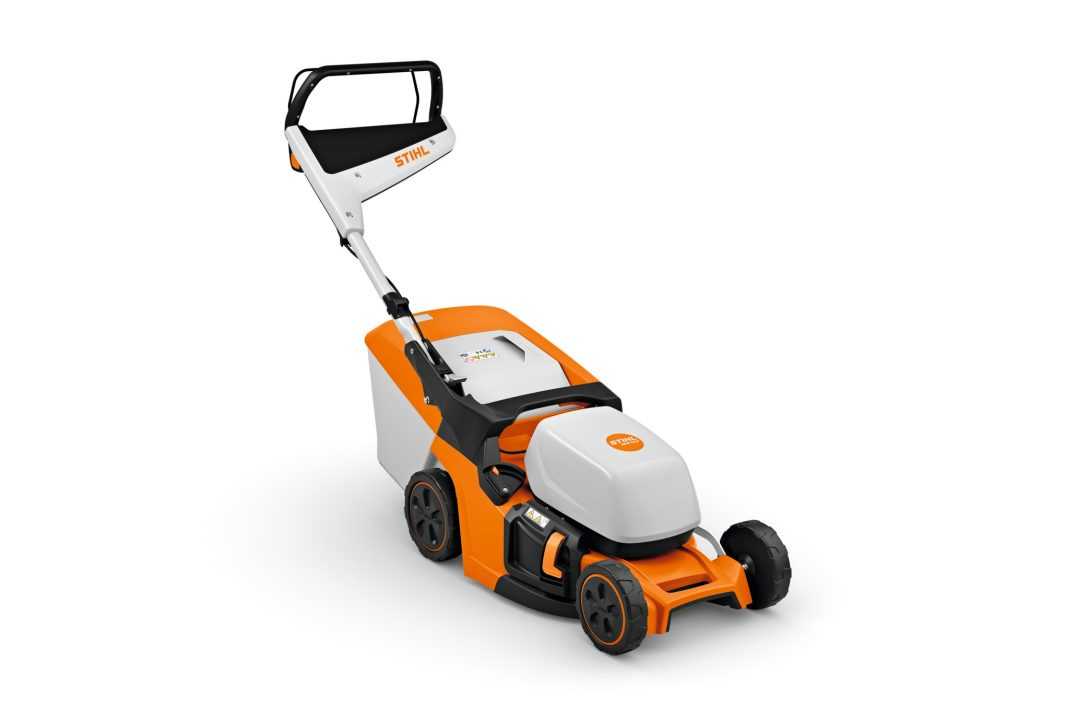 STIHL Kosiarka akumulatorowa RMA 443 AK30S + AL101 | 2024 - uniwersalność i komfort