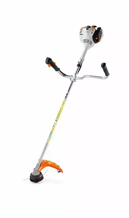 Stihl Kosa spalinowa FS 56 [Moc 1,1 KM] - ergonomiczny uchwyt i łatwość obsługi