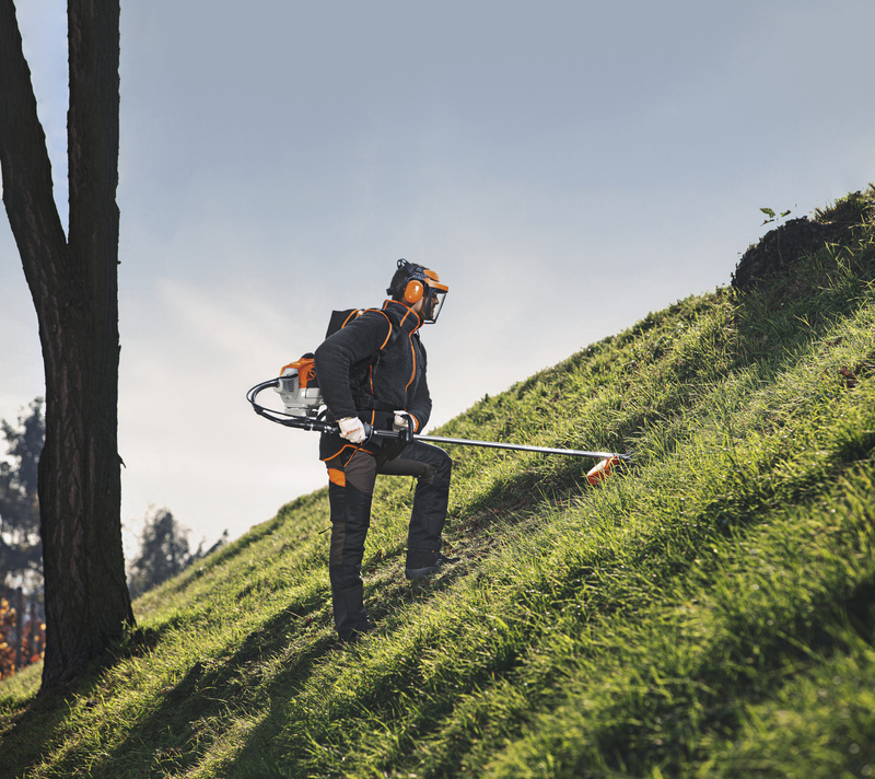 Stihl Kosa spalinowa FR 410 C-E [Moc 2,7 KM] głowica żyłkowa AC 36-2