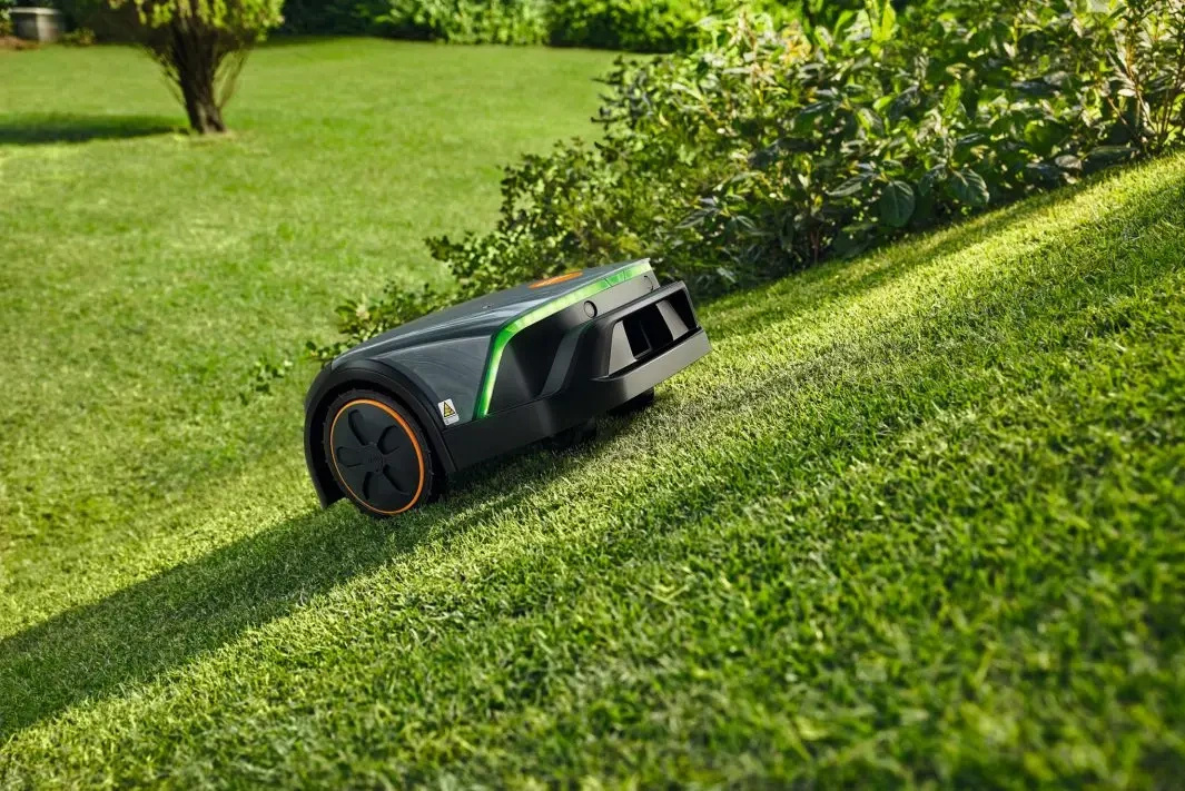STIHL Robot koszący iMOW 4 EVO (1000m2) - łatwość obsługi