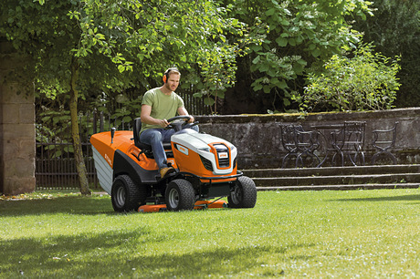 Stihl traktor ogrodowy RT 6127 ZL Hydro Szer. koszenia 125 cm, - bezpieczeństwo i łatwość użytkowania