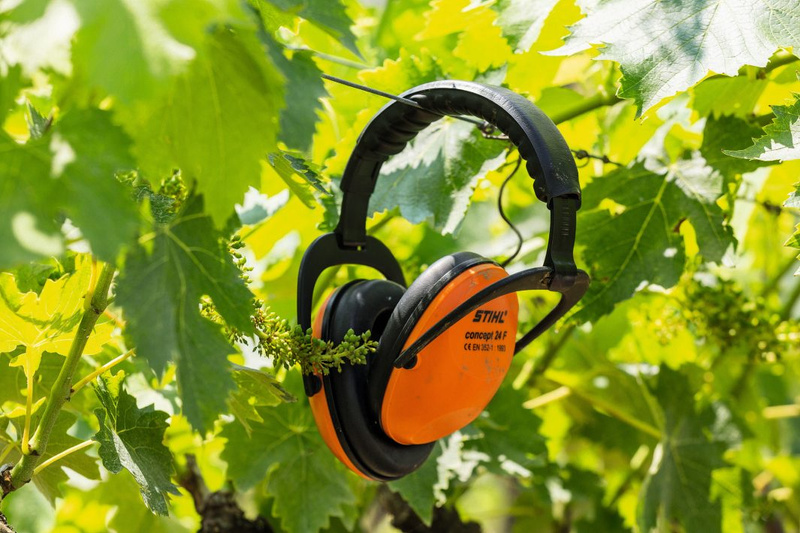 STIHL Nauszniki Przeciwhałasowe Concept 24 F - Ochrona Słuchu