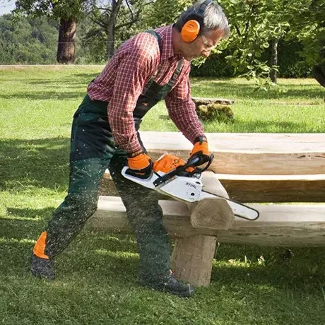 Stihl pilarka spalinowa MS 231 C-BE PM3 [Moc 2,7 KM] Prowadnica: 35 cm 3/8” 1,3 L04