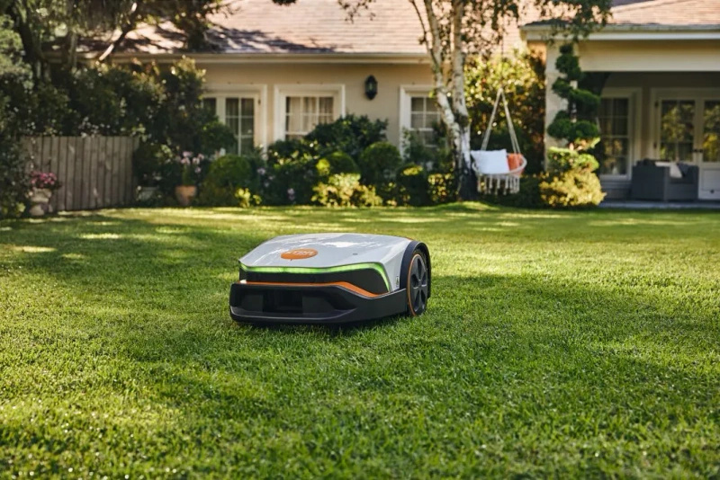 STIHL Robot koszący iMOW 7 (5000m2)