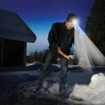 Czapka z lampką LED czarna