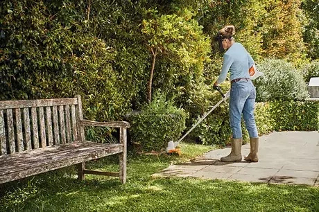 Stihl Kosa akumulatorowa FSA 57 [36 V] Bezpieczeństwo i trwałość