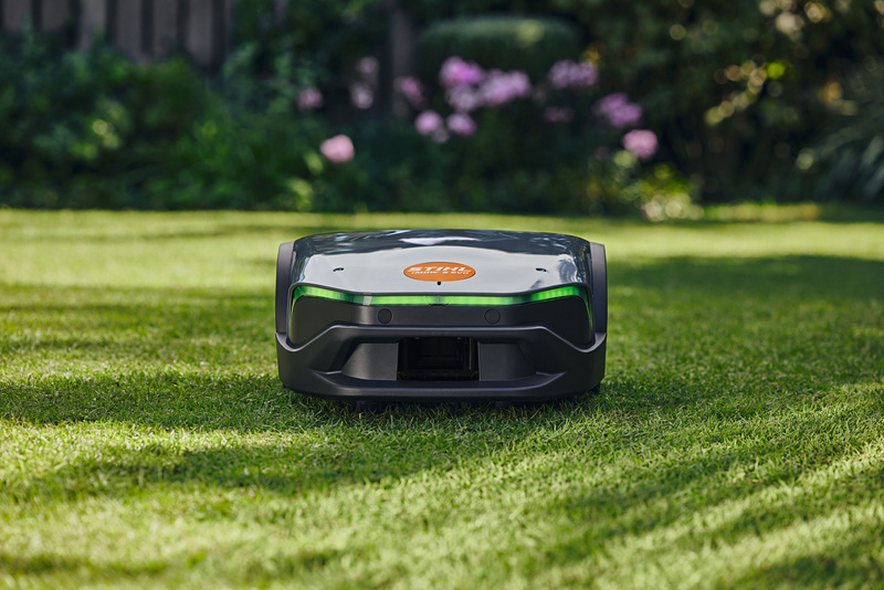 STIHL Robot koszący iMOW 6 EVO (3000m2)