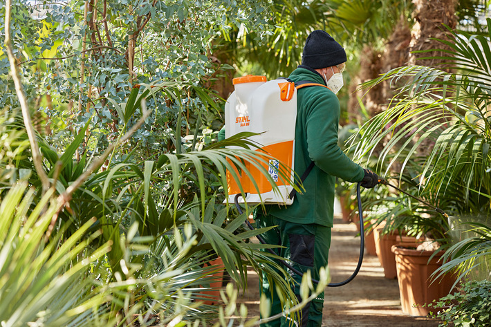 Stihl Opryskiwacz akumulatorowy SGA 85 [36 V] z systemem AP. Pojemność 17L - ZESTAW