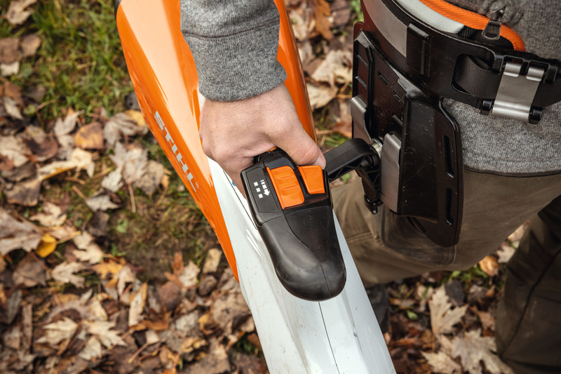 Stihl Dmuchawa akumulatorowa BGA 200 [36 V] z systemem AP. 3-stopn. regulacja mocy, funkcja Boost