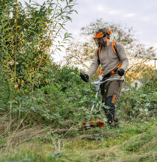 STIHL Kosa akumulatorowa FSA 200