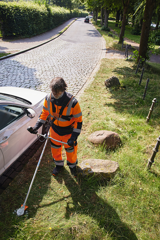 Stihl Kosa akumulatorowa RGA 140 [36 V] z systemem AP. Nożyce obrotowe