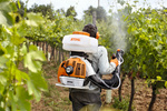 Stihl plecakowy opryskiwacz SR 450 [Moc 3,9 KM] Pojemność zbiornika 14L.