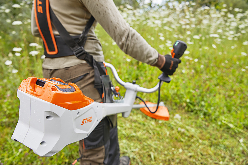 STIHL FSA 135 – kosa akumulatorowa, AC C 26-2