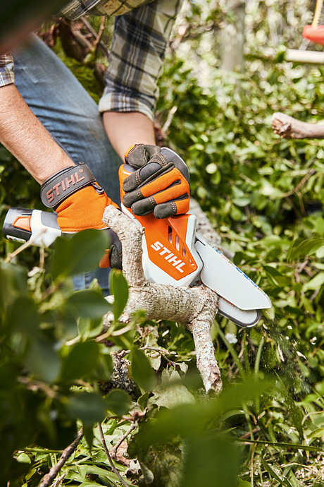STIHL GTA 26 – przecinarka akumulatorowa, Zestaw: 2× AS 2 + AL 1