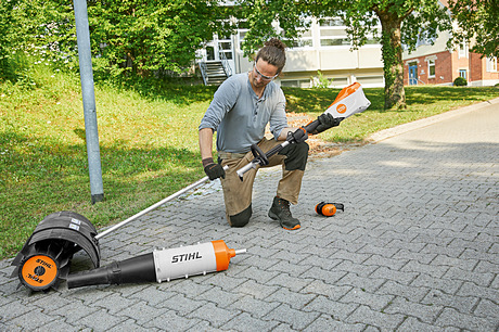 Stihl Kombimotor akumulatorowy KMA 135 R [36 V] z systemem AP. Jednostka napędowa - innowacyjne rozwiązania
