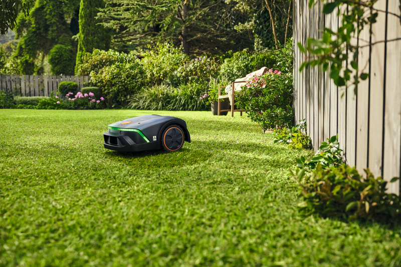 STIHL Robot koszący iMOW 4 EVO (1000m2)