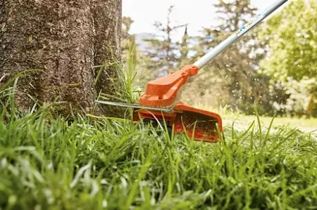 Stihl Kosa akumulatorowa FSA 60 R [36 V] Ciężar 3,1 kg, głowica żyłkowa AC C6-2