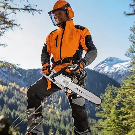 STIHL MS 261 C-M RS Pro – Cut kit 12, Smart connector, nauszniki, oleje i pojemnik na mieszanke