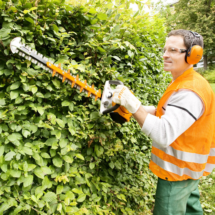 Stihl nożyce do żywopłotów HS 56 C-E [Moc 0,9 KM] dł. listwy tnącej 60 cm - ZESTAW