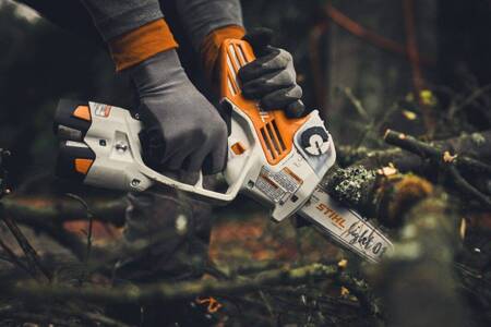 Stihl Przecinarka akumulatorowa GTA 40  [ 21,6 V] Prowadnica: 15 cm 1/4" 1,1