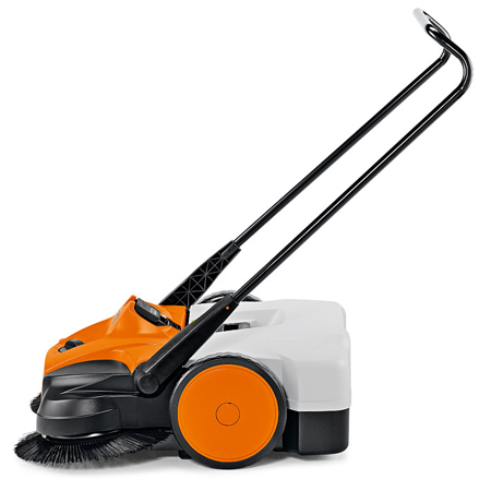 Stihl Zamiatarka akumulatorowa KGA 770 z systemem AP. Szer. robocza 77 cm, Poj. zbiornika 50L